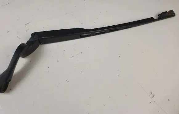 Audi A6 S6 C6 4F Front wiper blade arm