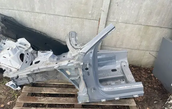 Audi RS5 Front quarter panel 