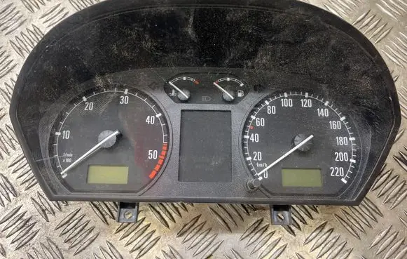 Skoda Fabia Mk1 (6Y) Speedometer (instrument cluster) 6Y0920880D