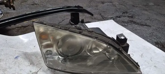 Ford Mondeo Mk III Headlight/headlamp 0301174273 1S7113005 1307329064
