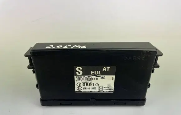 Subaru Outback Engine control unit/module 88281AG390