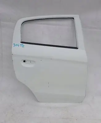 Mitsubishi Space Star Rear door