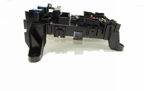 Suzuki Grand Vitara I Fuse module 3861084F21
