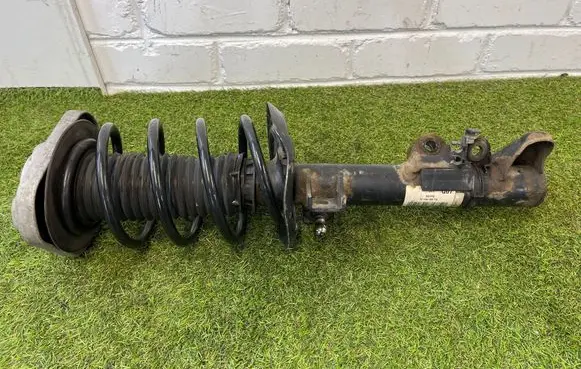 Mercedes-Benz E W212 Front shock absorber/damper A2123200613