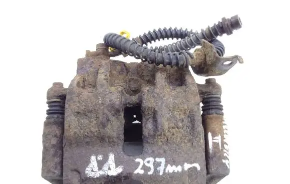 Land Rover Discovery Front brake caliper