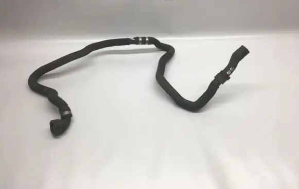 BMW 7 F01 F02 F03 F04 Engine coolant pipe/hose