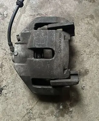 BMW 5 E60 E61 Front brake caliper