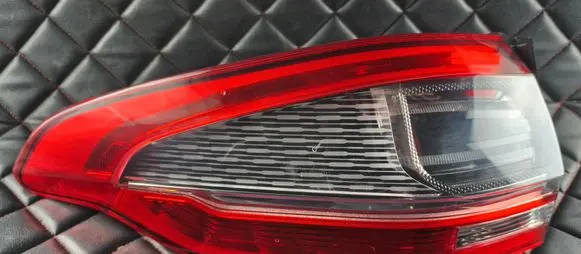 Ford S-MAX Rear/tail lights 17318701