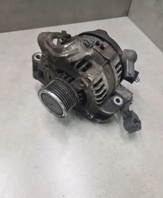 Toyota RAV 4 (XA30) Generator/alternator 2706026030 1042104771 31060