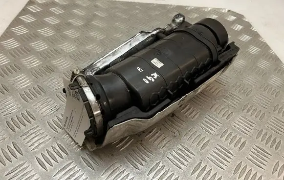 Volvo XC90 Intake resonator 31474846