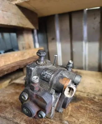 Lexus IS 220D-250-350 Fuel injection high pressure pump 221000r030