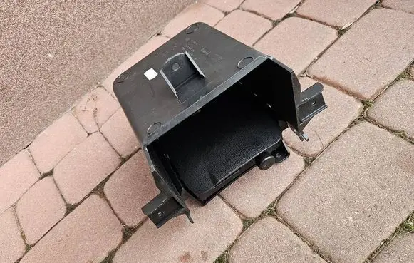 Opel Zafira C Glove box central console 1059761X 1059759X 13293521