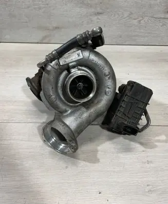 BMW 3 E90 E91 Turbo 7796311 7796311P15 781751