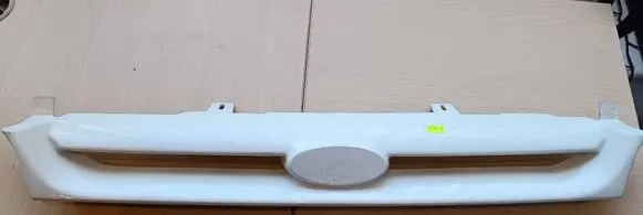 Ford Escort Front bumper upper radiator grill 