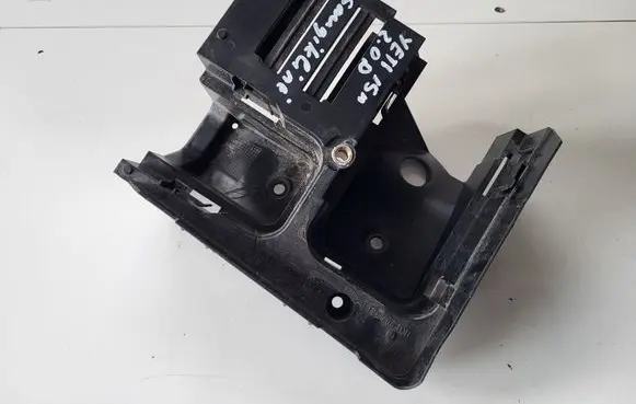 Skoda Yeti (5L) Other engine bay part 1K0907361C