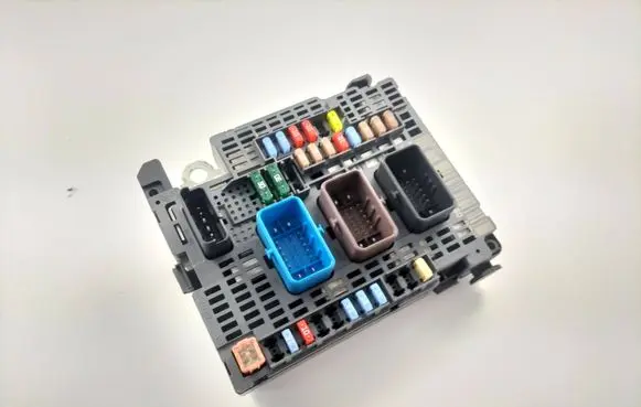 Fuse box set