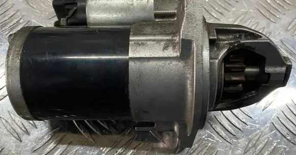 Subaru Outback Starter motor EJ253 23300AA570