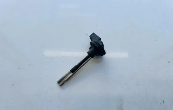 BMW 3 E90 E91 Interior temperature sensor 6915391