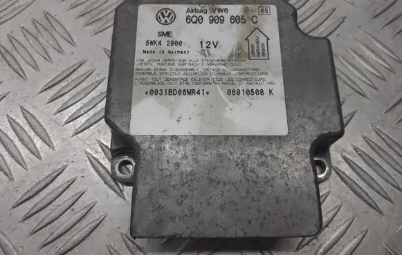 Volkswagen PASSAT B5.5 Airbag control unit/module 6Q0909605C