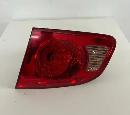 Hyundai Santa Fe Tailgate rear/tail lights 924062B0