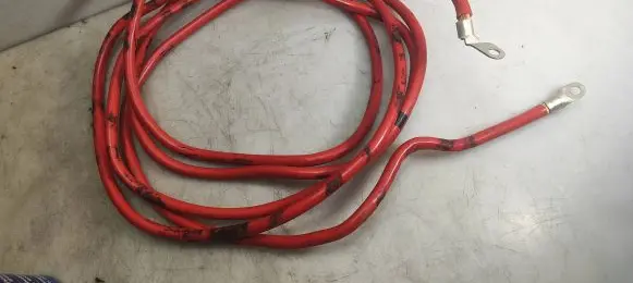 BMW 1 E81 E87 Positive cable (battery)