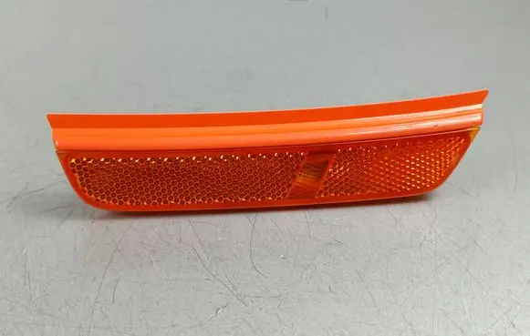 Jeep Grand Cherokee WL Front reflector 68378432AB