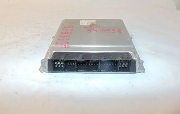 Mercedes-Benz S W220 Engine control unit/module A1121535379 0261208425