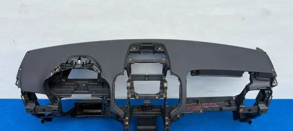 Opel Zafira C Dashboard 13351939