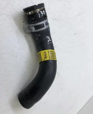 Hyundai i30 Engine coolant pipe/hose 25415G4700