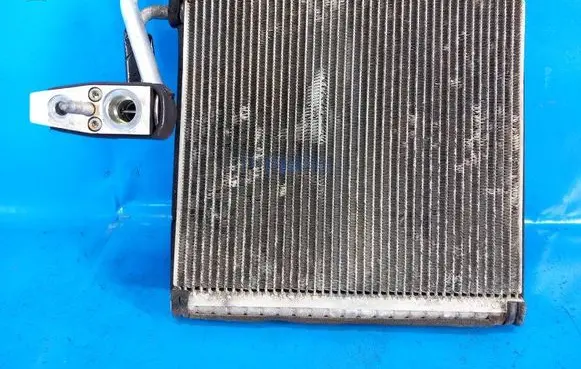 Ford Fusion II Air conditioning (A/C) air dryer GG9Z19850A