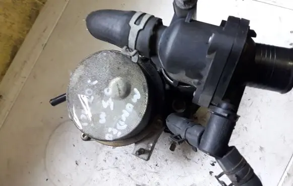 Vacuum pump