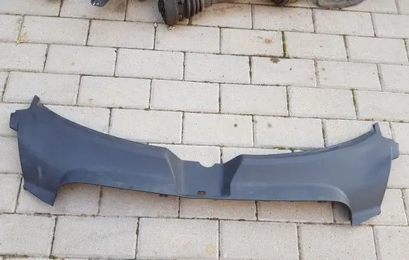 Audi A6 S6 C6 4F Radiator trim 4F0807081