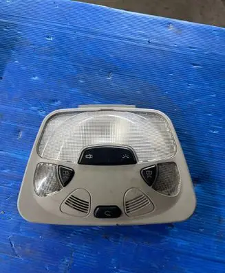 Mercedes-Benz C W203 Front seat light A2038204601 0003542743 2JM00909700