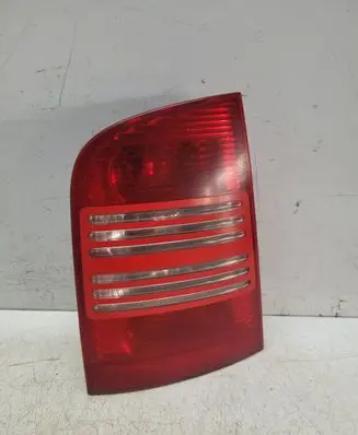 Skoda Octavia Mk1 (1U) Rear/tail lights 1U9945111B