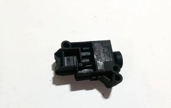 Ford Mondeo Mk III Fuel cut-off switch f2ab9341aa 9165z3555d3