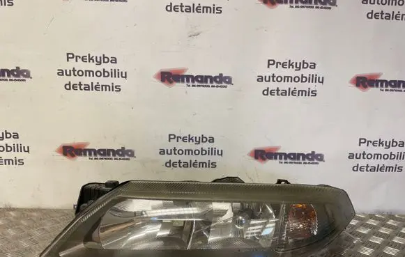 Renault Laguna II Headlight/headlamp 89004693