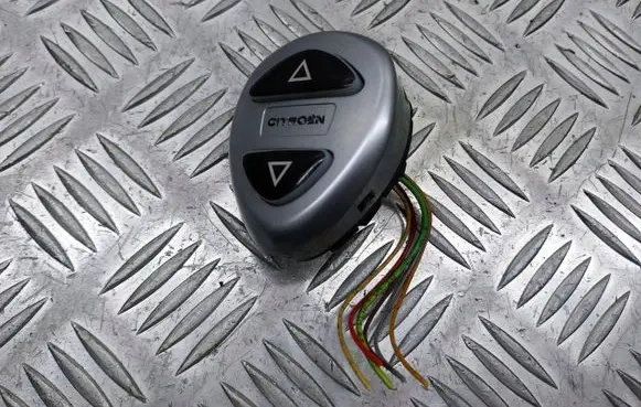 Citroen C5 Suspension ride height/mode switch 9633261277