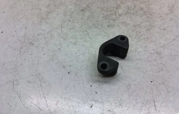 BMW 5 E60 E61 Fuel Injector clamp holder