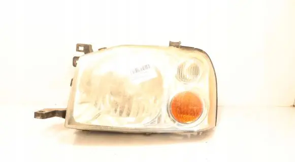 Nissan Navara D40 Headlight/headlamp