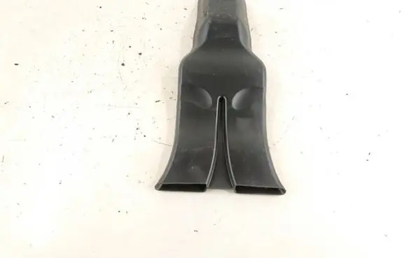 Mercedes-Benz G W461 W463 1st Gen Intercooler air guide/duct channel 4638312160 4638312260