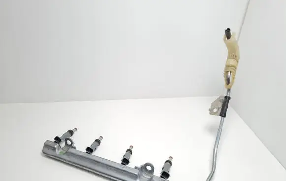 Toyota Corolla E210 E21 Fuel injector 232500T110