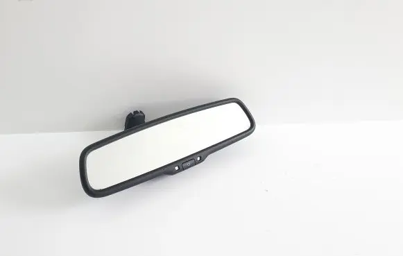 Chrysler 300 - 300C Rear view mirror (interior) E11015892