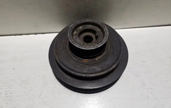 Audi 80 90 B3 Crankshaft pulley 034105251A