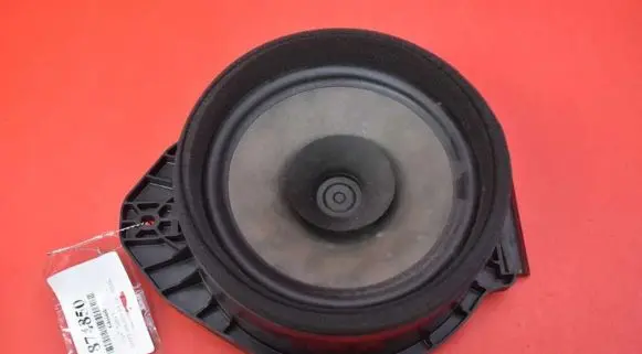 Opel Astra K Subwoofer speaker