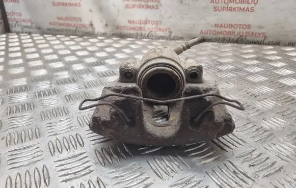 Volkswagen Golf Plus Front brake caliper