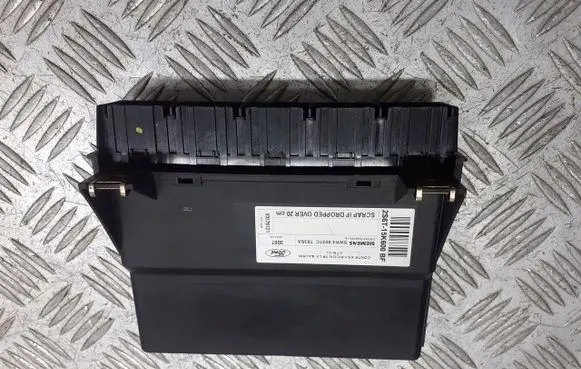 Ford Fusion Central body control module 5WK48031CT83SA