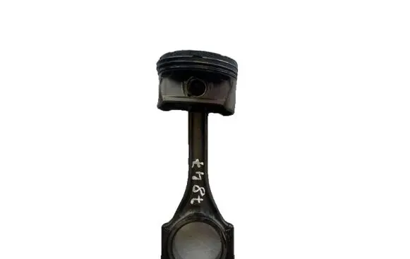 Piston with connecting rod