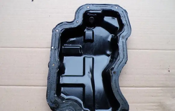 Renault Clio I Oil sump 111116195r