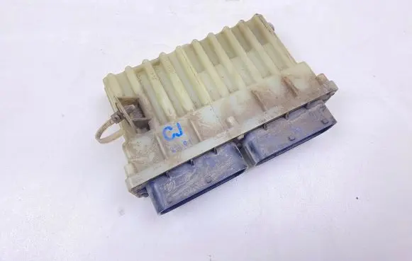 Opel Zafira A Coolant fan relay 15396912 24410130