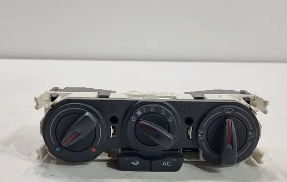 Seat Ibiza IV (6J,6P) Climate control unit